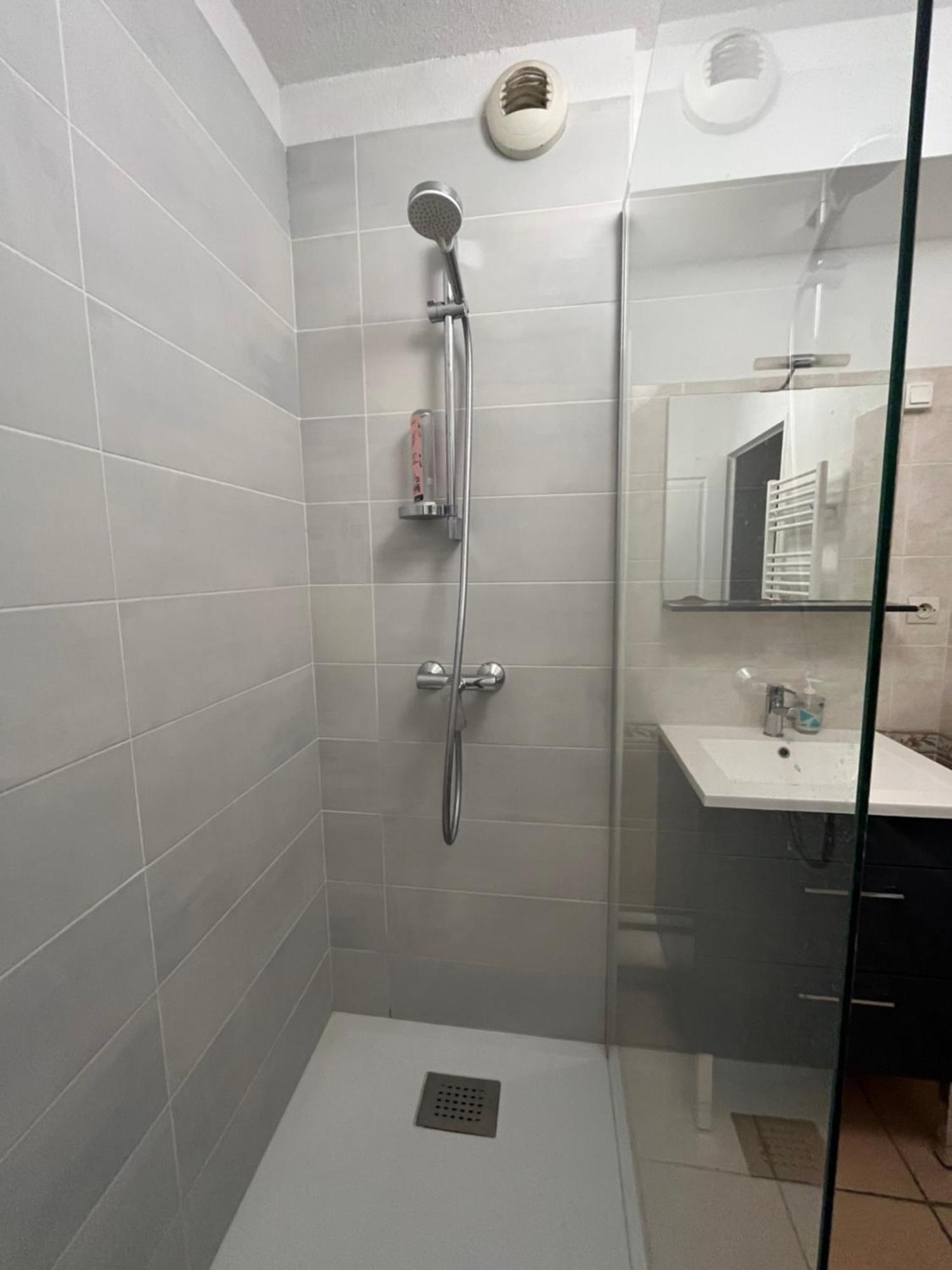 Beaux Arts T3 Duplex, Renove Lumineux + Garage Apartment Montpellier Luaran gambar